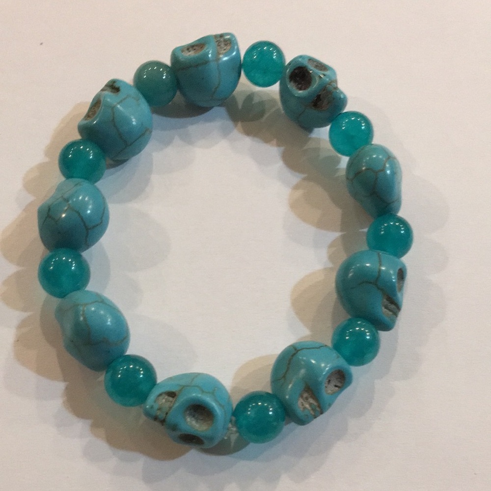 Blue Mystic Quartz Crystal with Turquoise Stone Skulls Shaman Healing Bracelet
